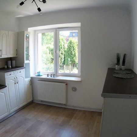 Studio Skarzyko Kamienna Apartment สการ์ชิสโก-กาเมียนนา ภายนอก รูปภาพ